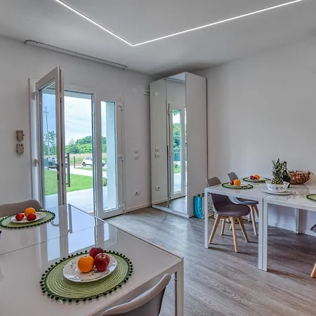 Stunning In With Kitchenette Holiday home *